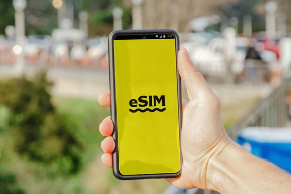 Unlock eSIM deals: top discount codes for big savings!